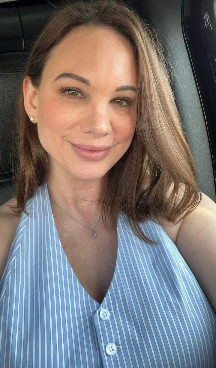 <em>Emily .s</em>